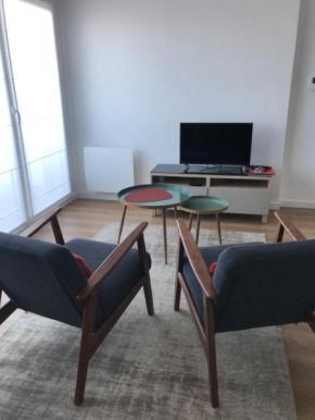 APPARTEMENT NEUF ET BIEN SITUE AVEC UN CLASSEMENT